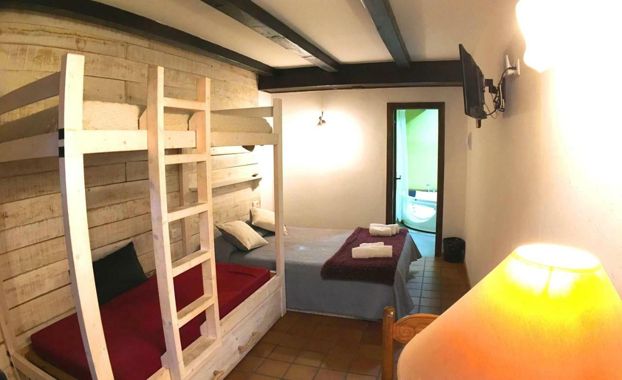 Albergue Boi Romanic Suites Barruera Exterior foto