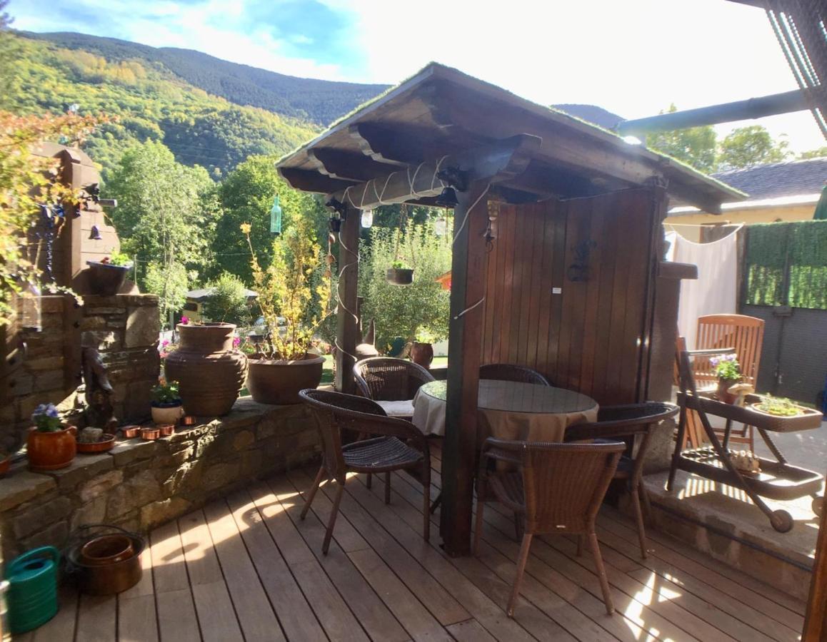 Albergue Boi Romanic Suites Barruera Exterior foto