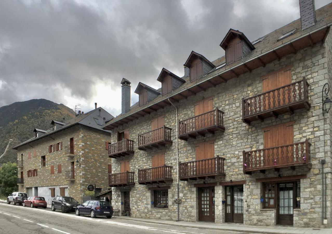 Albergue Boi Romanic Suites Barruera Exterior foto